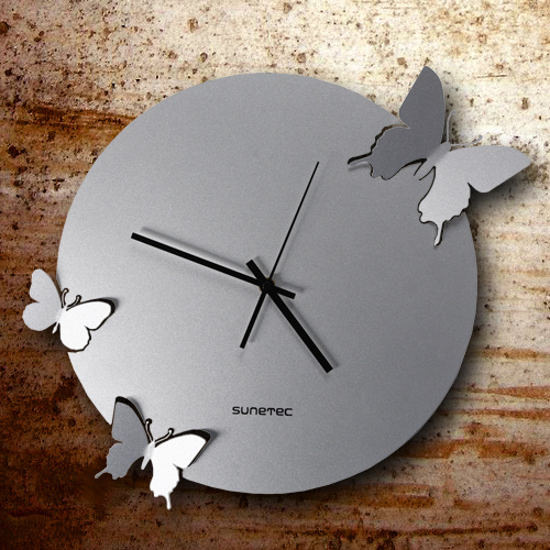 Dynamic Metal Butterfly Clock